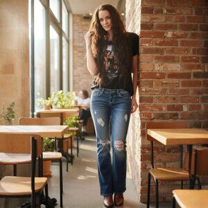 Refuge ✦ Runway Flare Jeans ✦ Distressed Medium Wash Rugged Edge Denim Sz 5